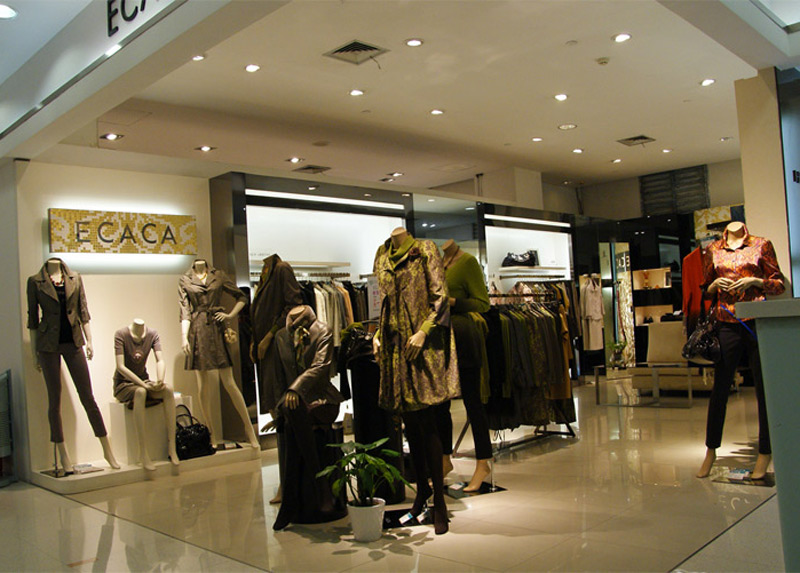 ECACA服装专卖店装修